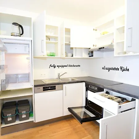 Flataid Stadion & Messe Appartement Graz